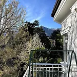 Laurelia Apartment
