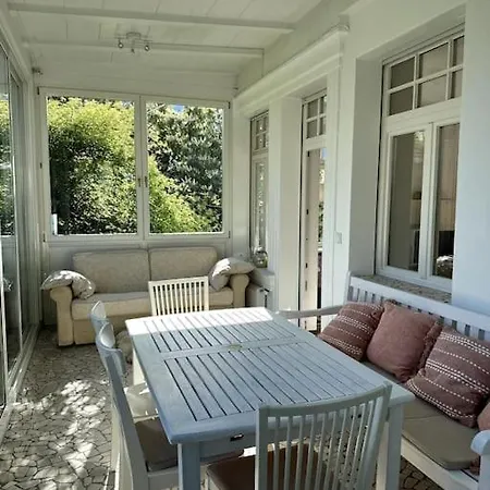 Laurelia Appartement *